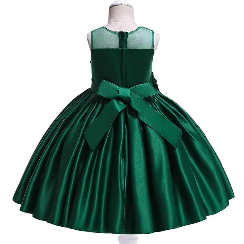 Rochie de prințesă din satin verde