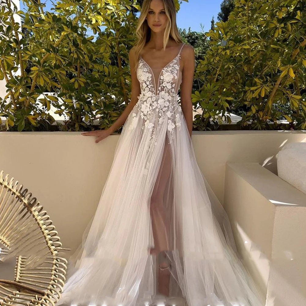 Vestito da sposa in pizzo trasparente