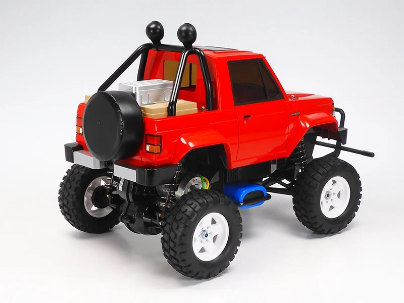 Tamiya 1/10 méretarányú R/C makett Mitsubishi Pajero (CW-01)