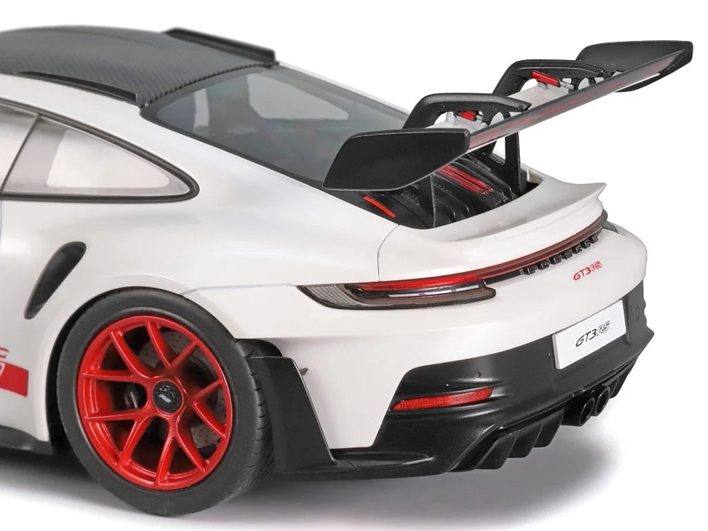 Tamiya 1/24 méretarányú Porsche 911 GT3 RS (992) autó makett
