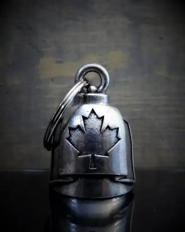 Jedinstveno zvono motocikla “Canadian Flag”.