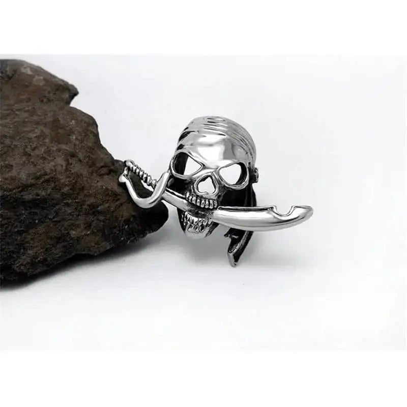 Piratski bitsiklistichki prsten