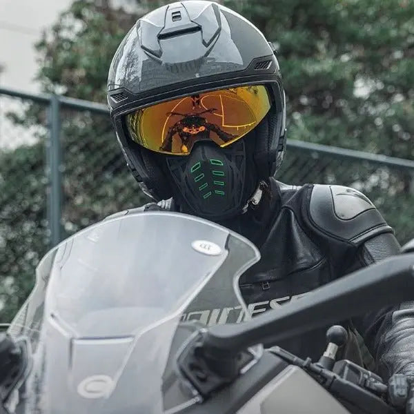 Balaclava i maska ​​za motor