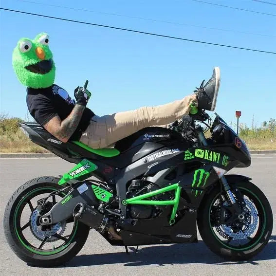 Navlaka za motociklističku kacigu - zelena žaba
