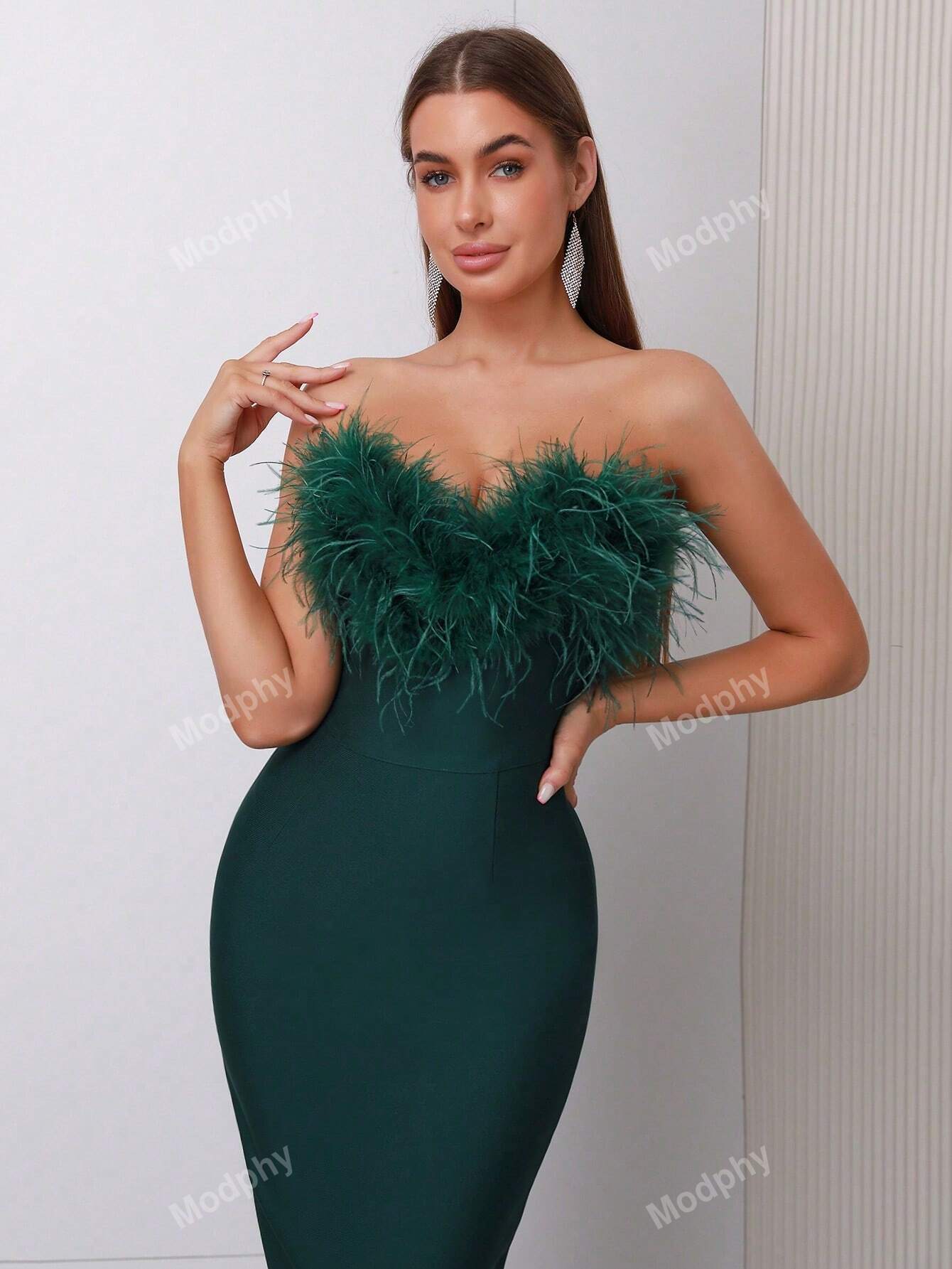 Falsă pană și paiete rochie corset lung în verde brad pentru o seară sexy fără bretele cu fantă înaltă pentru femei