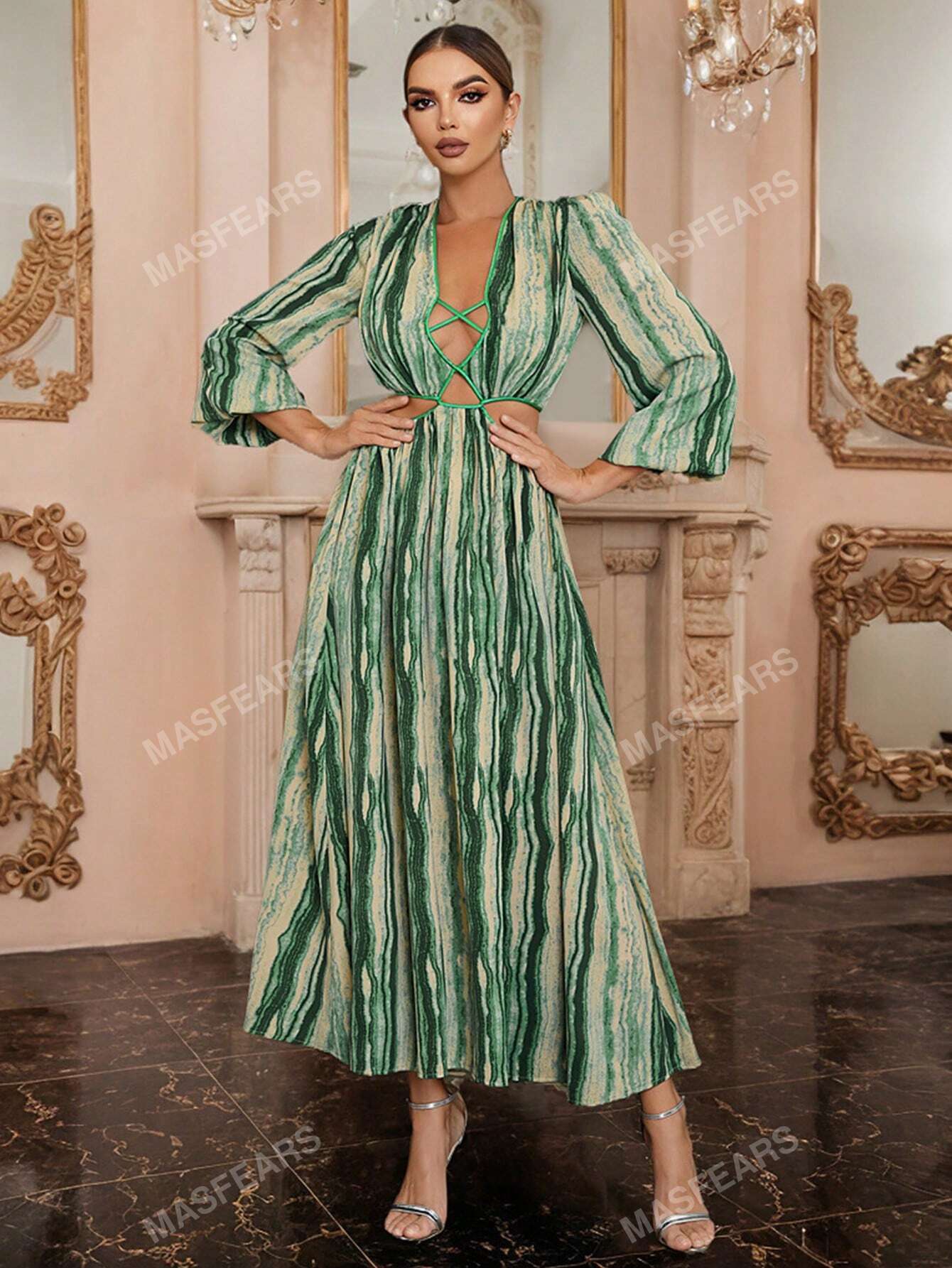 Rochie corset simplă și elegantă, lungă, verde brad, cu mâneci balon și decolteu adânc în formă de v