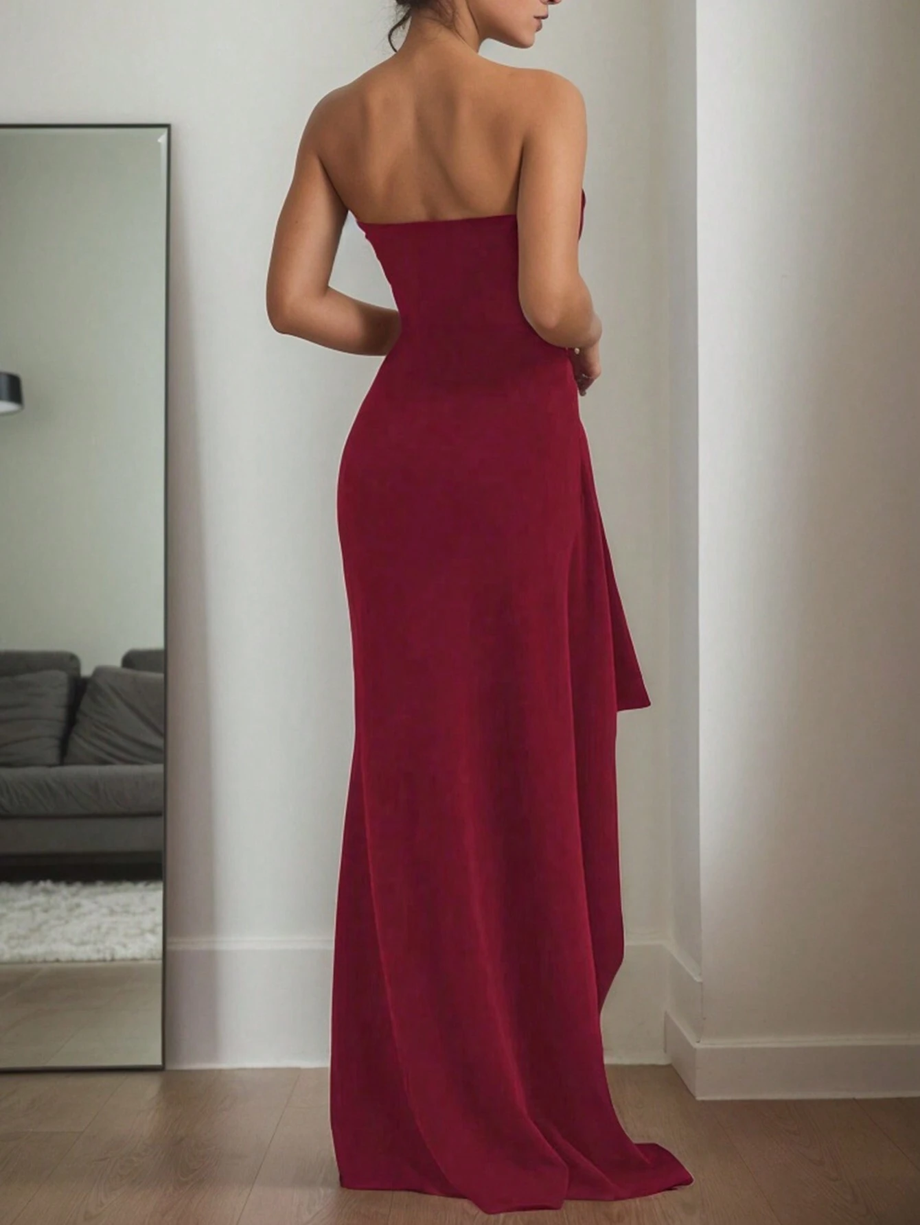 Rochie corset roșie lungă cu volane burgundy și fantă