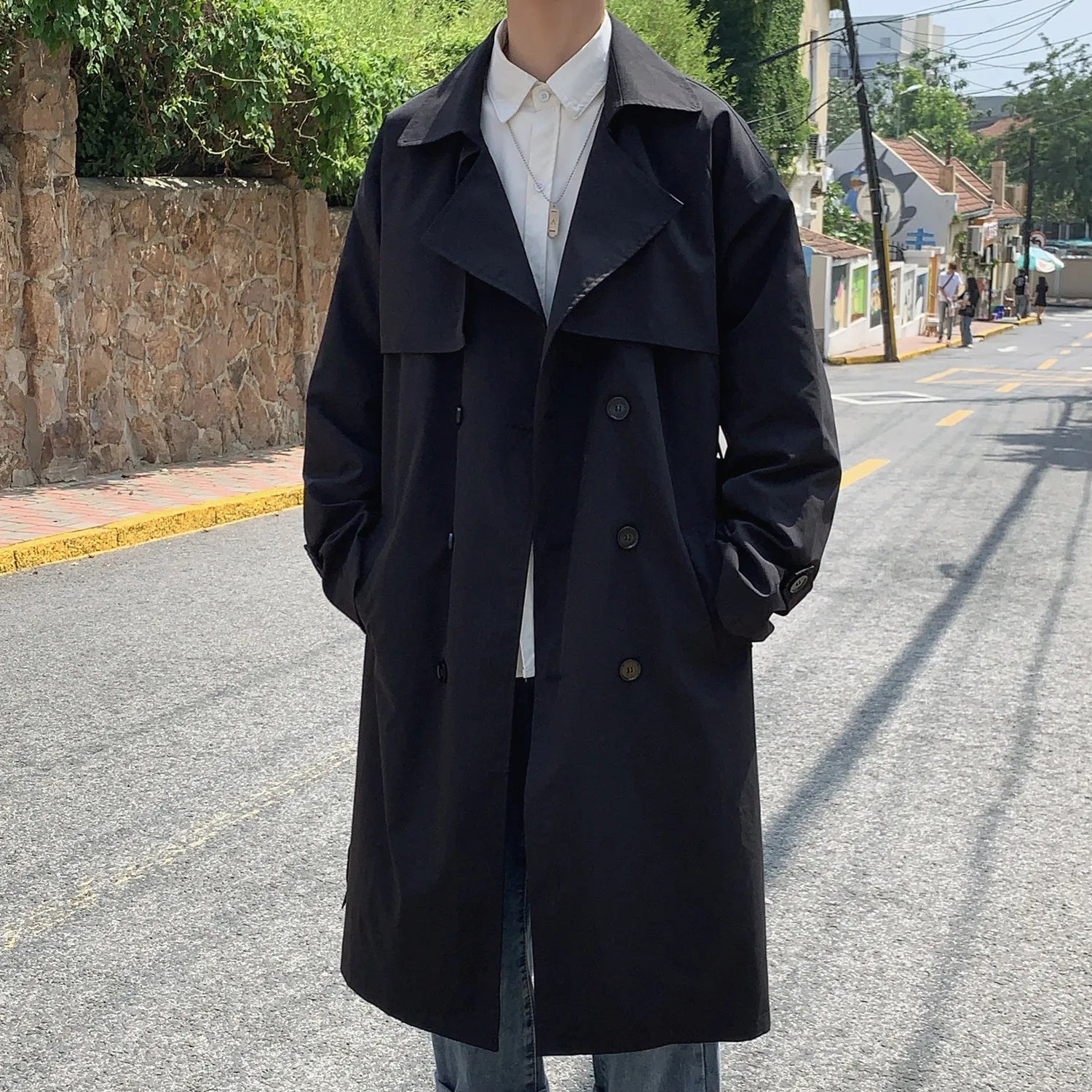 Lang trenchcoat for menn, old money stil