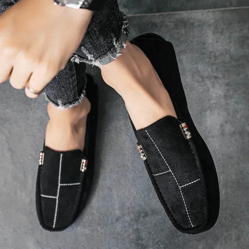 Vintage loafer for old money