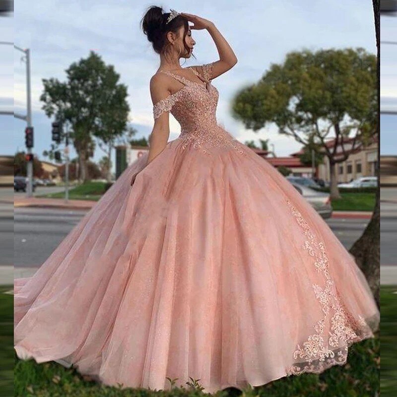 Prinzessin Prinzessin Rosa Ballkleid mit Spitze