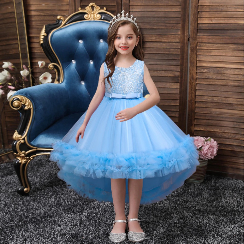 Kleid Prinzessin blau mit Rüschen