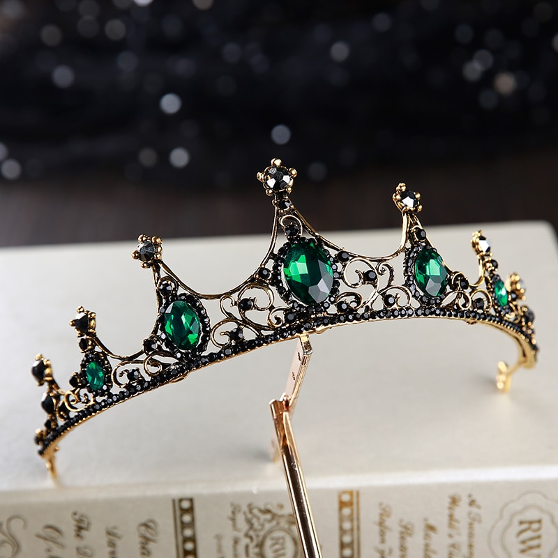 Aux Joyeux Verts Tiara