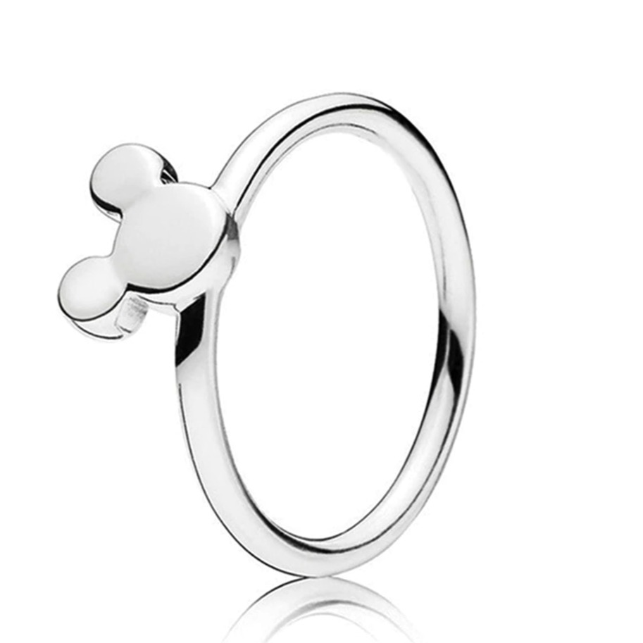 Ring im Minnie-Stil