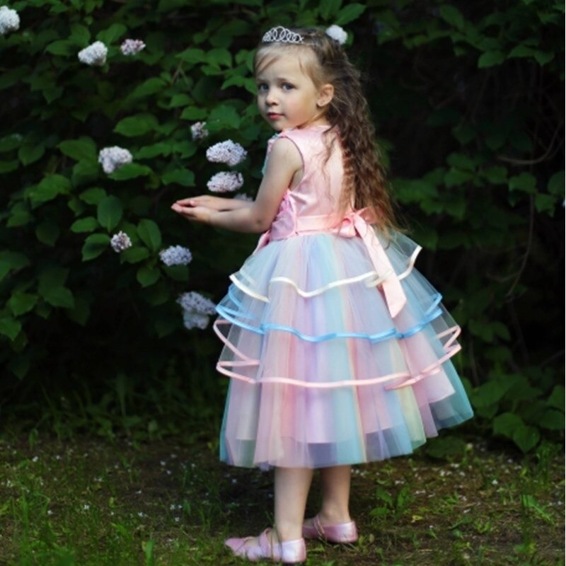 Kleid Regenbogen Prinzessin Mädchen