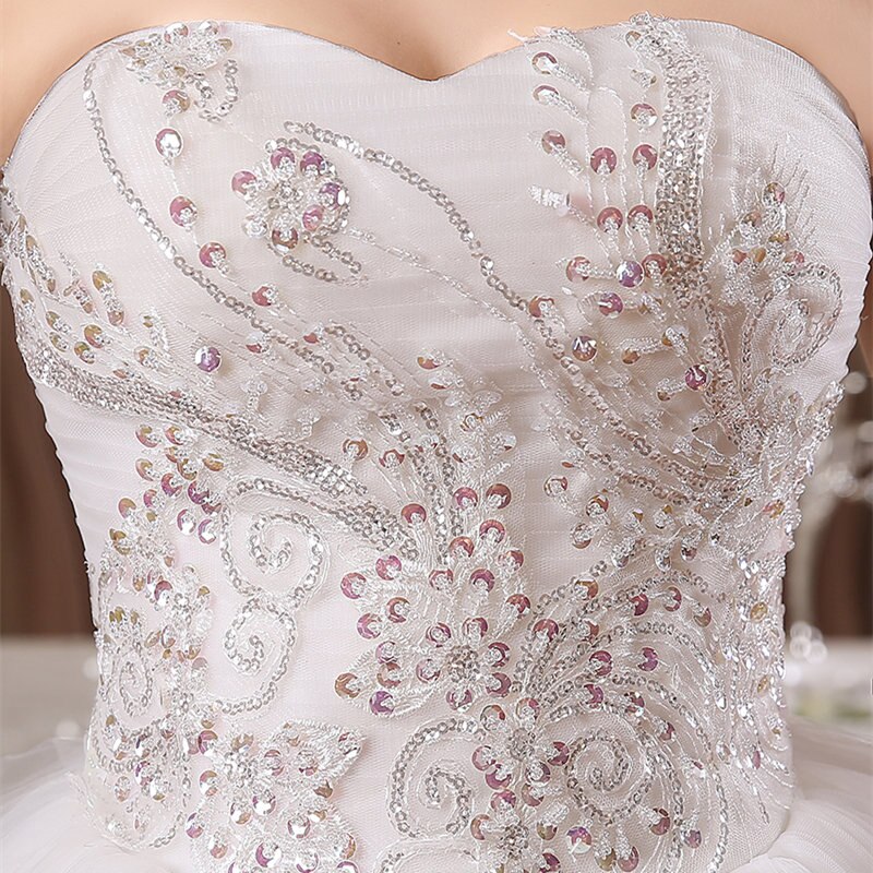 Brautkleid mit Pailletten-Bustier