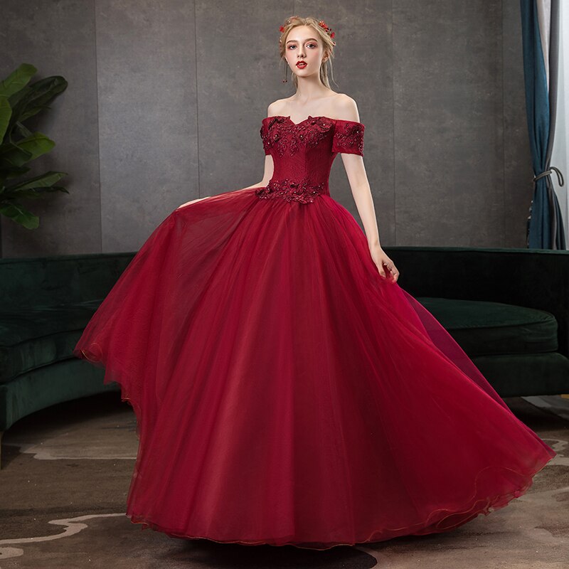 Bordeauxfarbenes Prinzessin-Ballkleid für Frauen