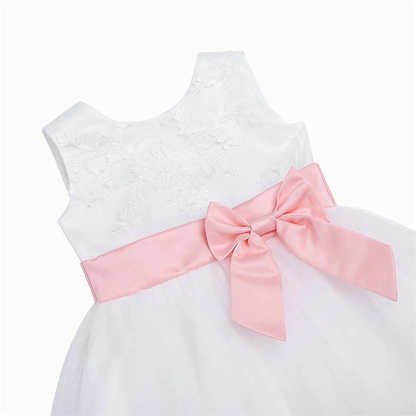 Taufkleid Prinzessin Rosa und Weiß