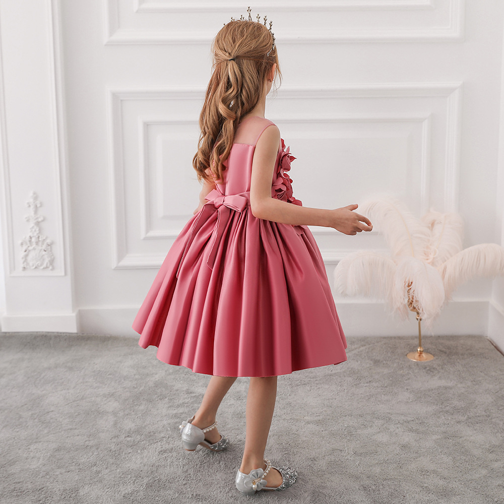 Blumiges Prinzessin-Kleid für die Zeremonie