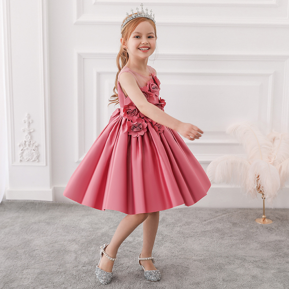 Blumiges Prinzessin-Kleid für die Zeremonie