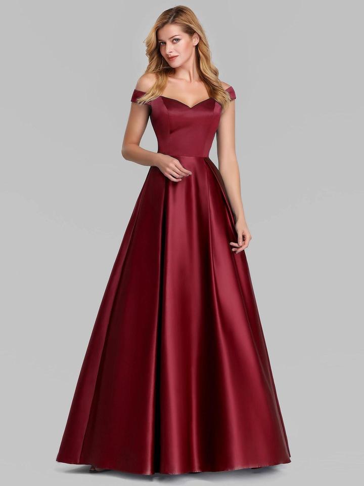 Dam Princess Klänning Bordeaux Satin