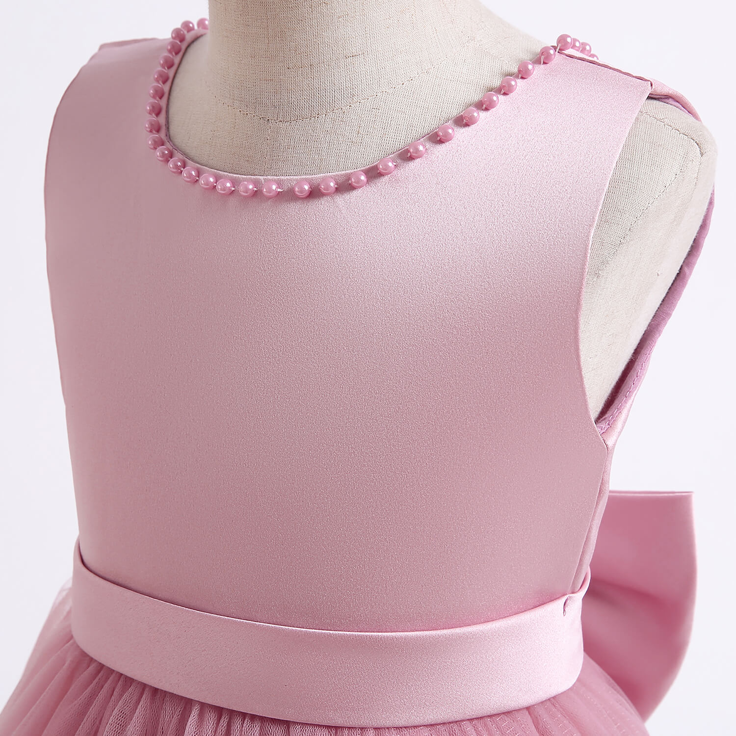 Kleid Prinzessin Rosa Mit Perlen