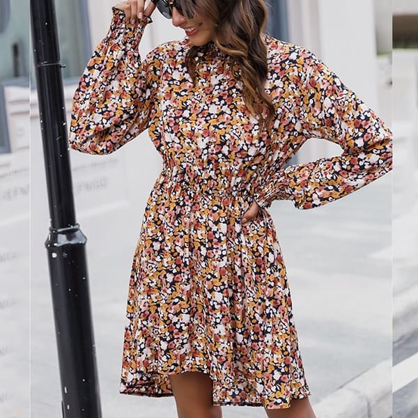 Σύντομο floral boho φόρεμα