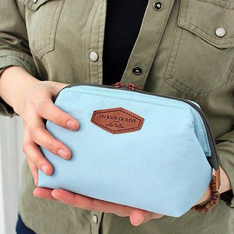 Jolie Trousse de Toilette Un Jour de Rêve