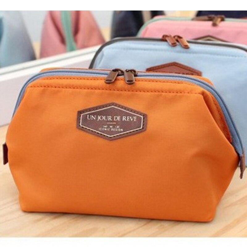 Jolie Trousse de Toilette Un Jour de Rêve