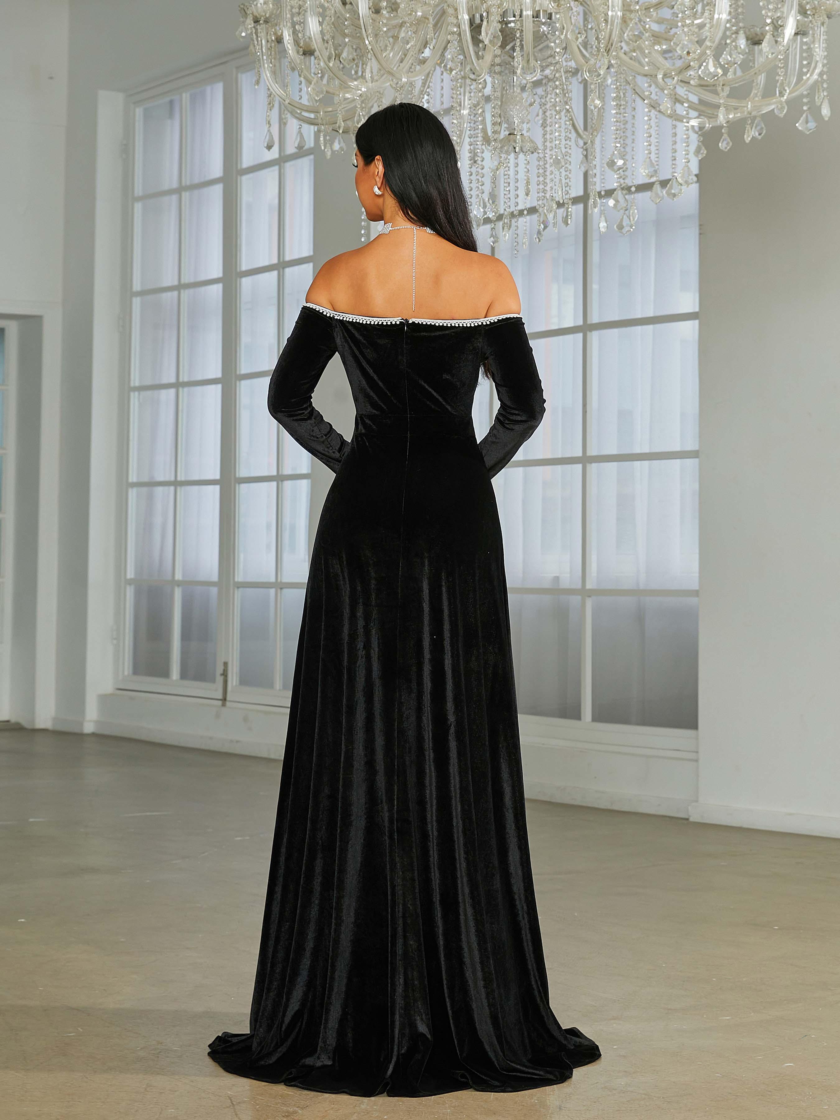 Sort fløjl off shoulder aftenkjole med slids XJ1946
