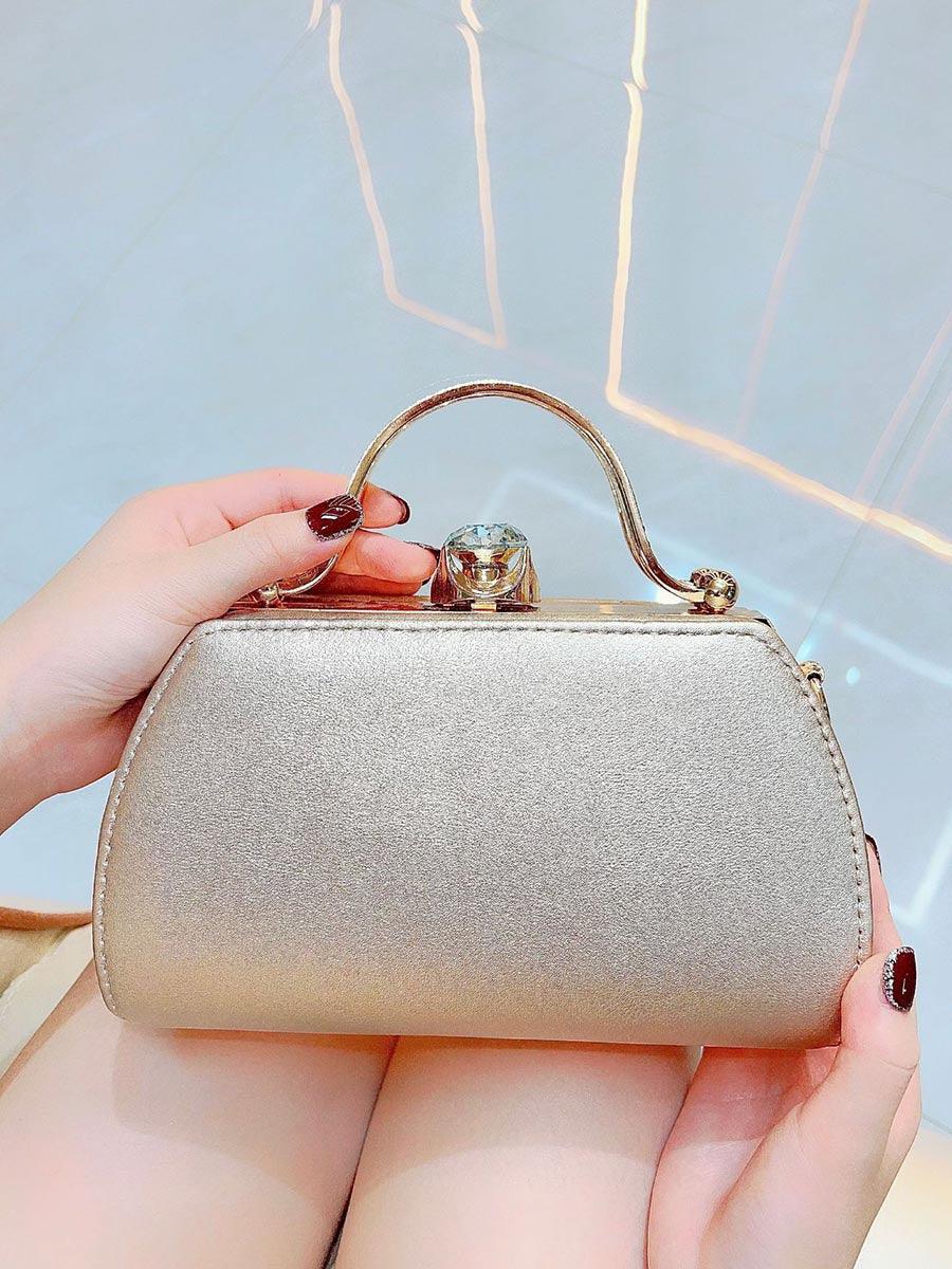 Embreagens de luxo com pérolas e strass MNBF113