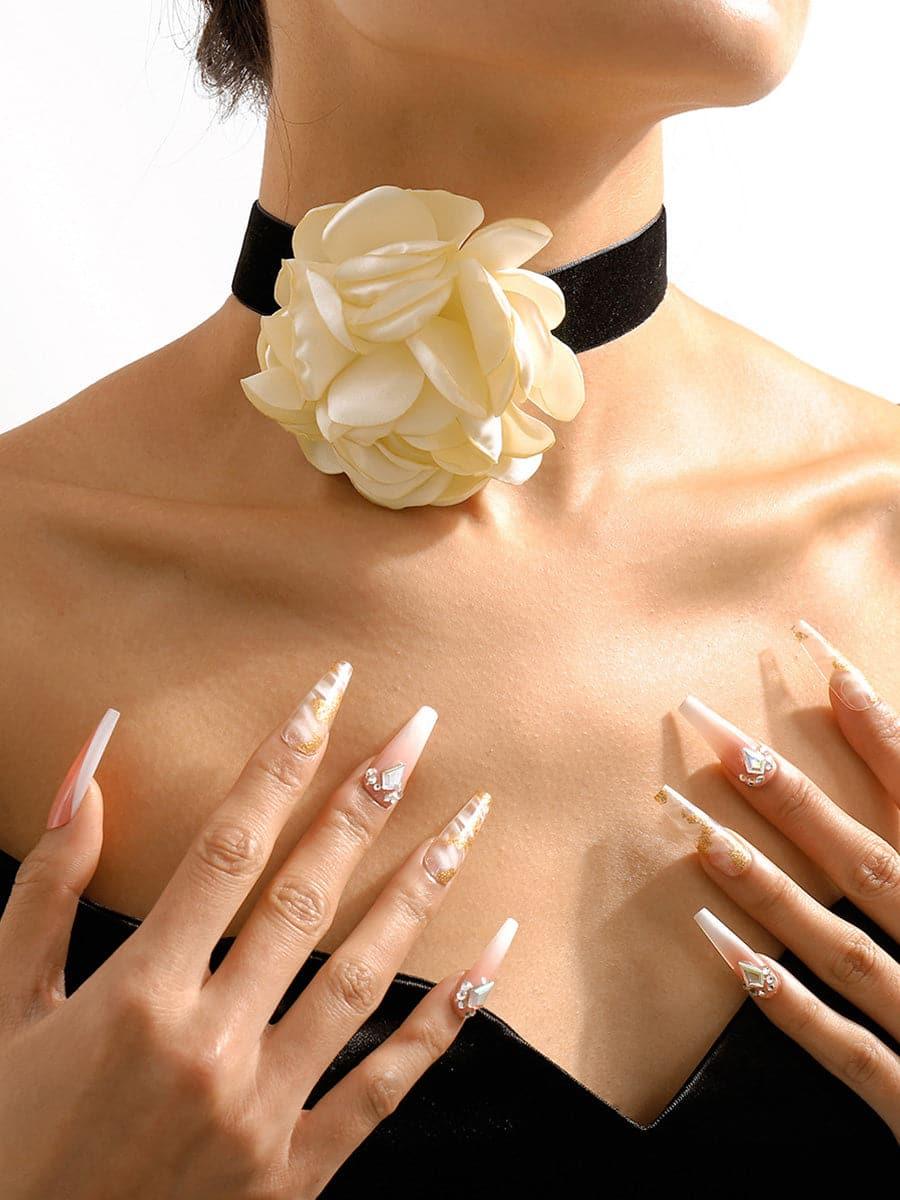Collier ras du cou à fleurs en rosette de style chic MSE00167