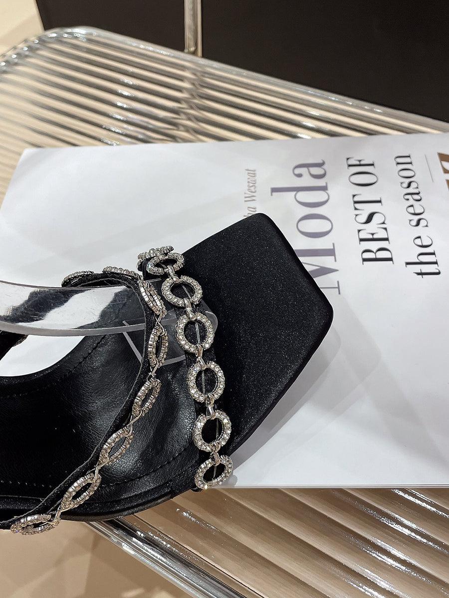 Stiletthæler med én stropp og firkantet hode med høy hæl MHE1088