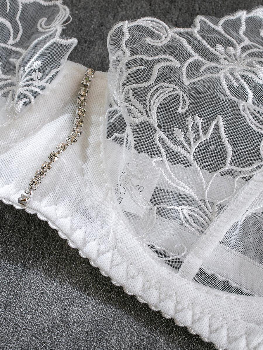 MSL045 Tredelt undertøyssett med brodert kjede