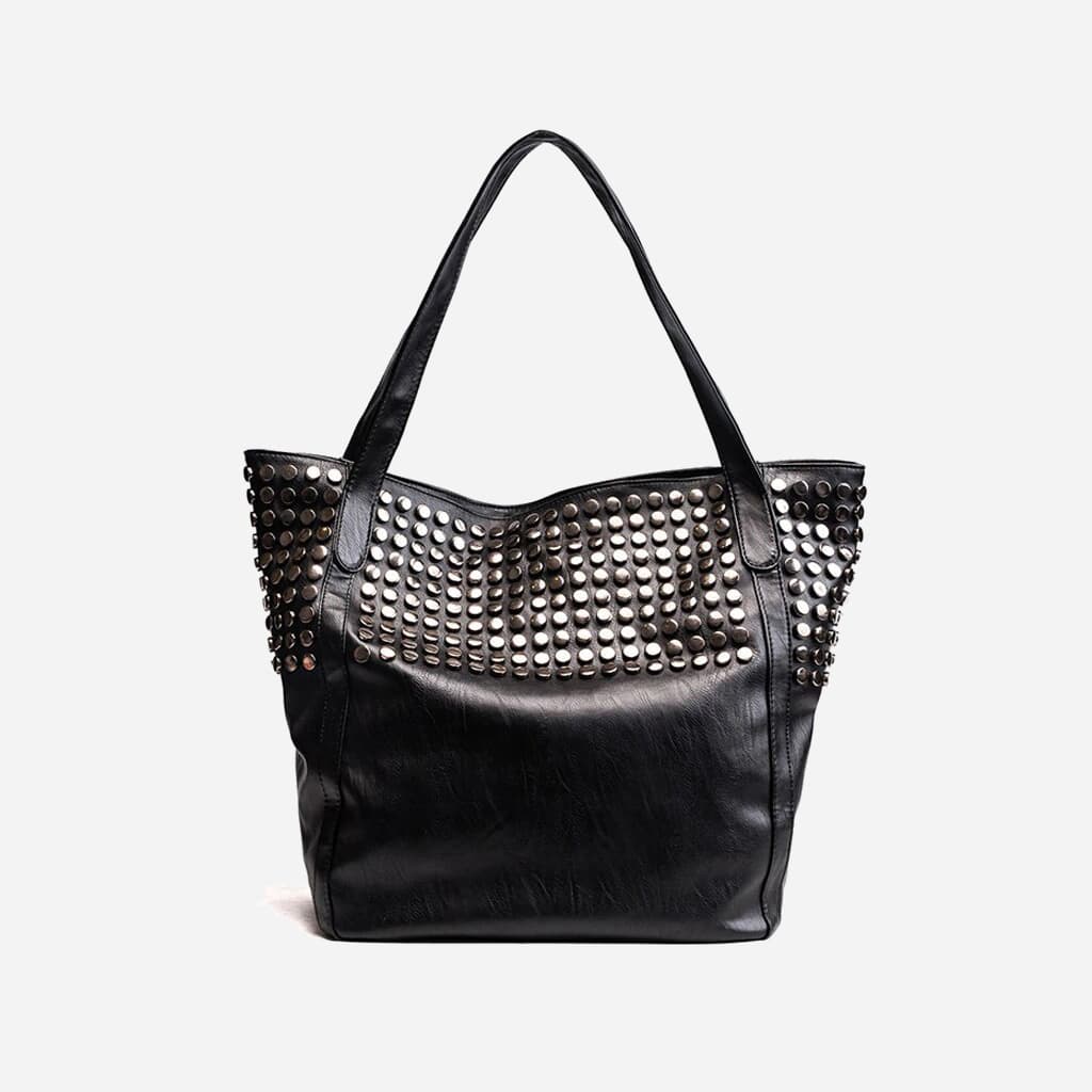 Bolso tote grande de piel negra con tachuelas