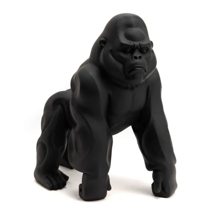 Origami gorilla standbeeld