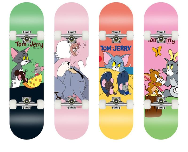 Skateboard tom and jerry