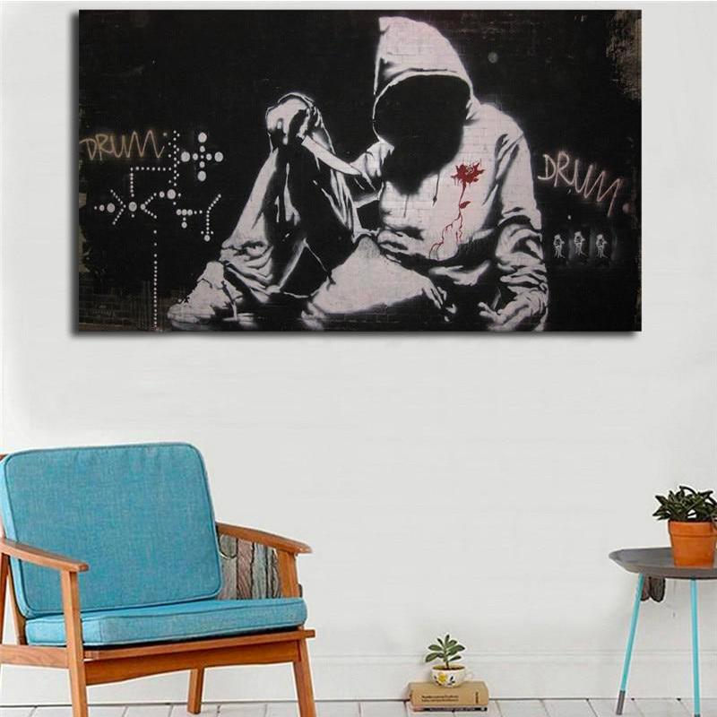 Banksy hoodie beschilderen met mes