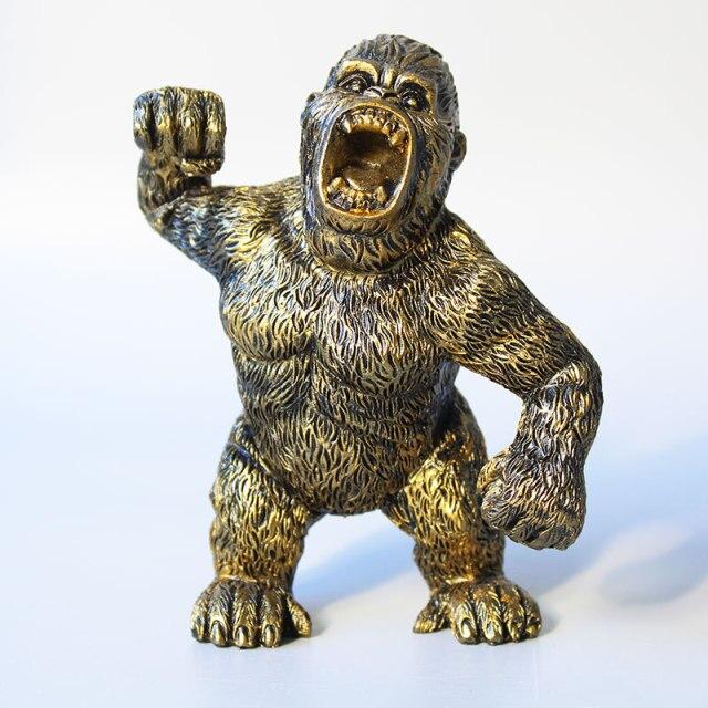 Statue king kong