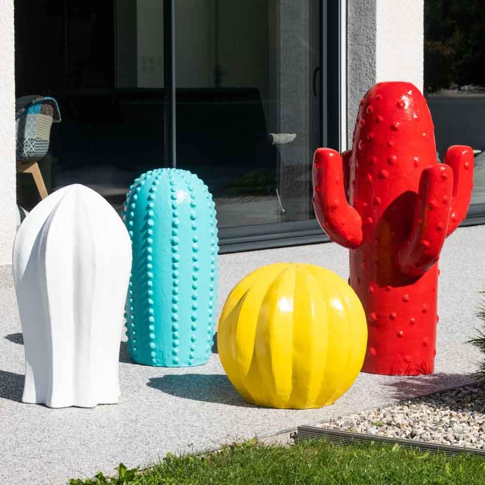 xxl cactus hars standbeeld