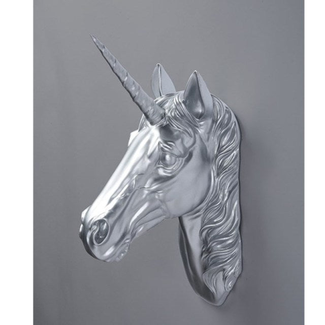 Statue Einhorn Wand