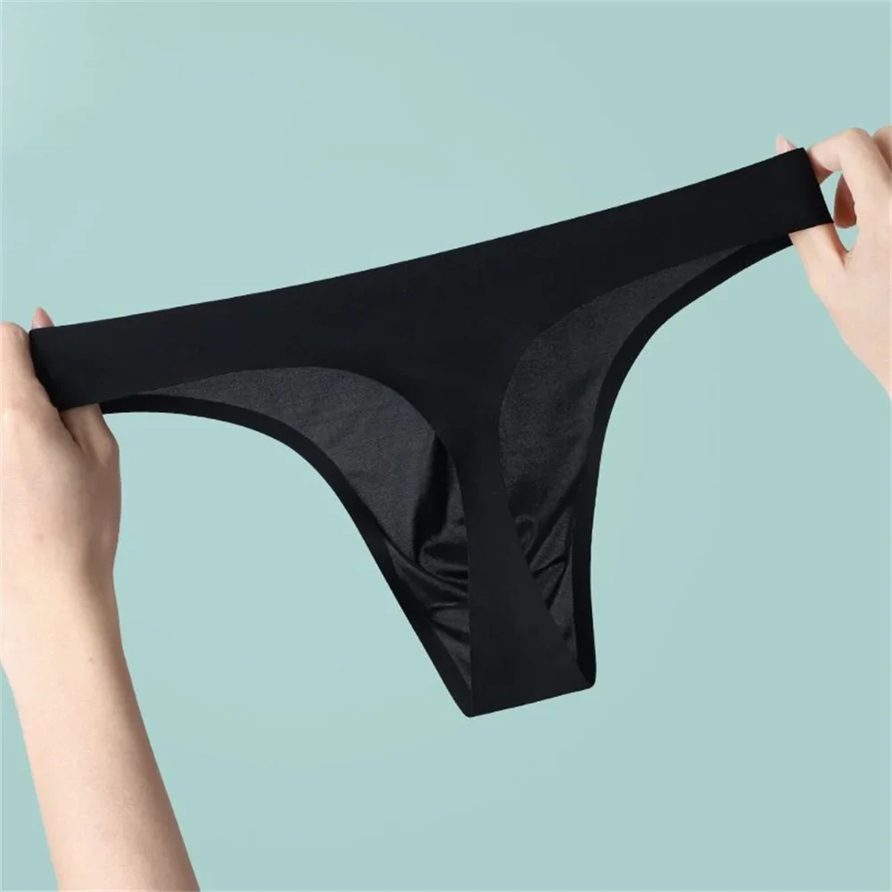 Elegant sömlös string
