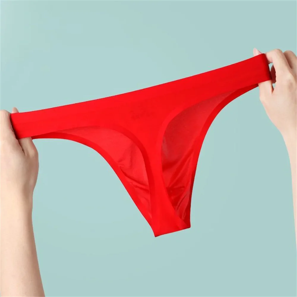 Elegant sömlös string