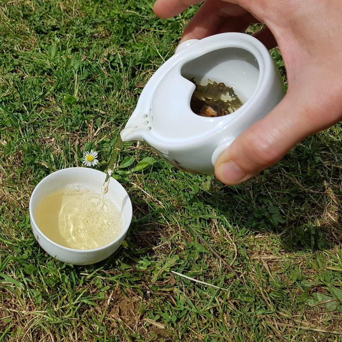 Mažas individualus porcelianinis arbatinukas 180 ml