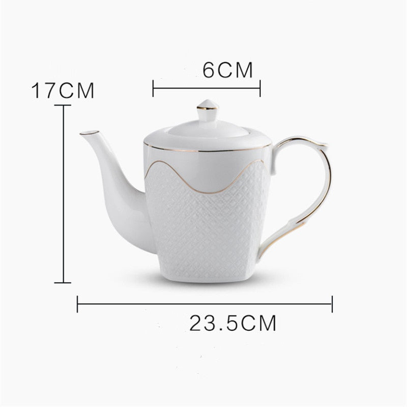 Angliško stiliaus porcelianinis arbatinukas 1L - 1,6L