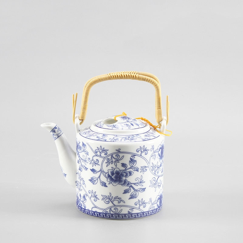 Kiniškas porcelianinis arbatinukas 750ml