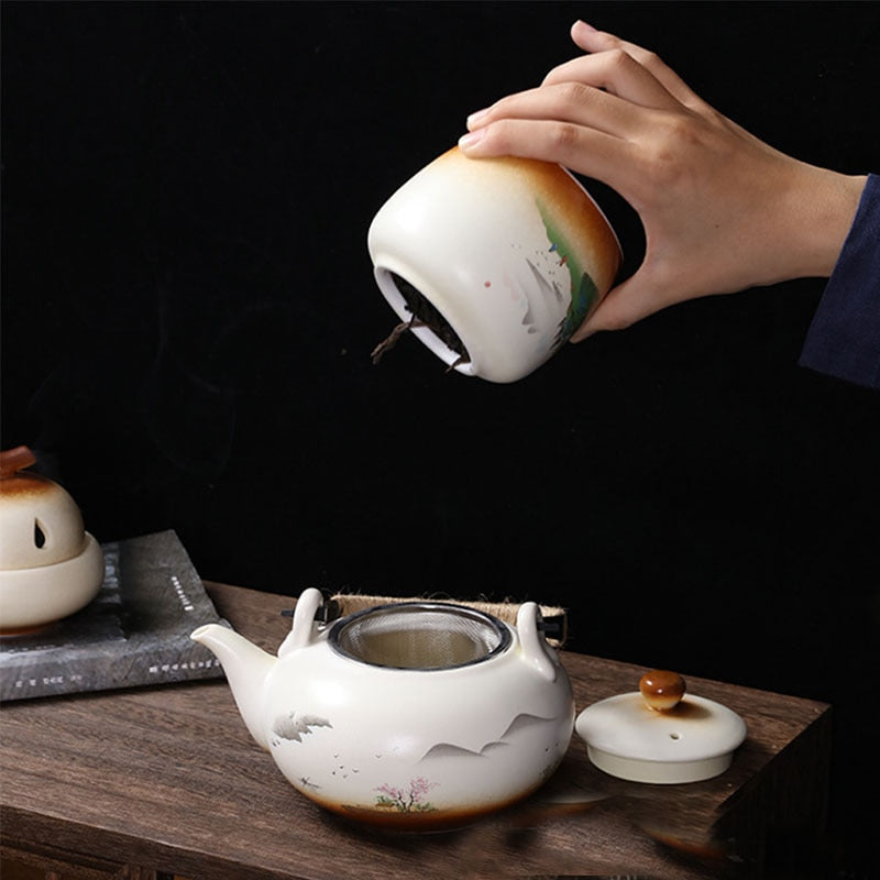 Japoniškas keraminis peizažinis arbatinukas 700 ml