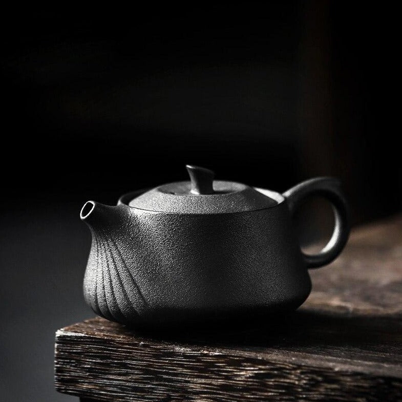 Keramikinis mažos talpos 250ml arbatinukas