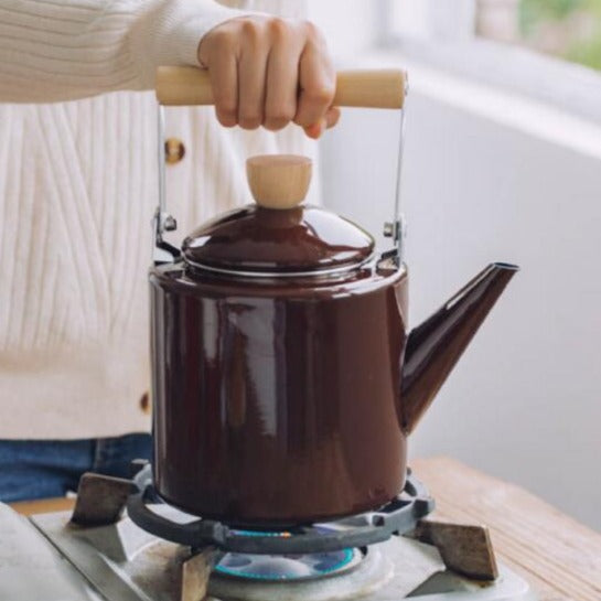 2,2 l skandinaviško dizaino indukcinis virdulys