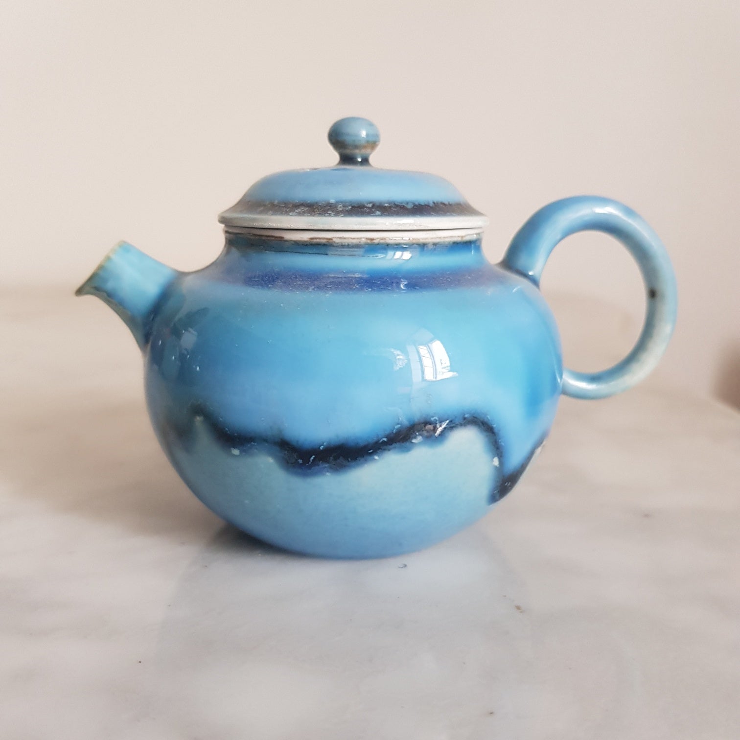 Mažas kiniškas porcelianinis arbatinukas 120ml
