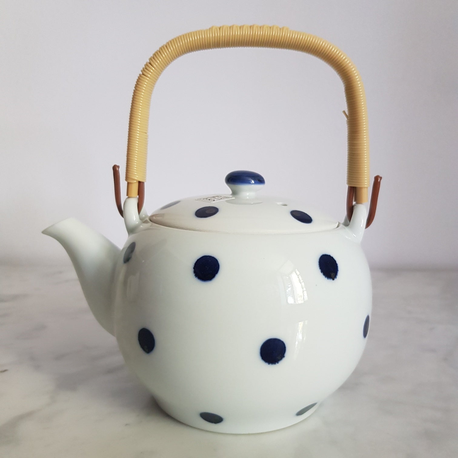 Japoniškas porcelianinis arbatinukas 800 ml